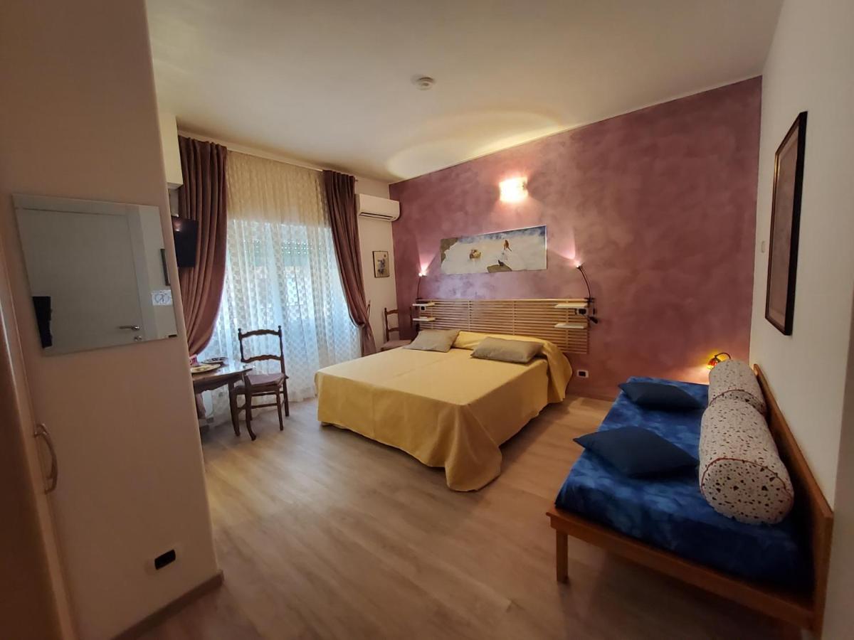 Annadia Sweet Home B&B Lido di Ostia Esterno foto